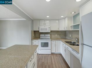 1509 Skycrest Dr APT 4, Walnut Creek, CA 94595
