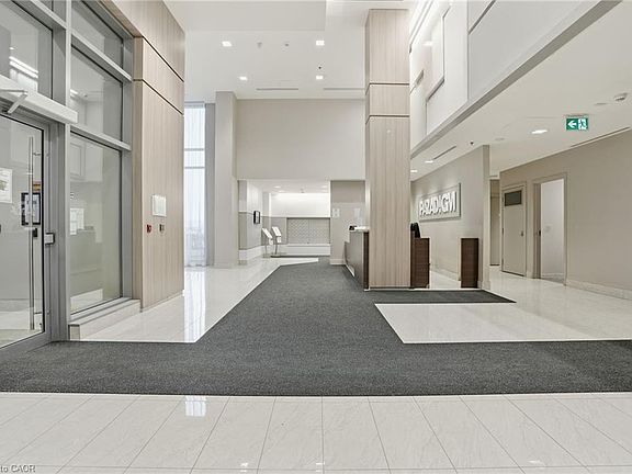 3rd image of 2087 Fairview St #1310