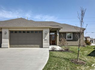 708 Coving Ct, Lawrence, KS 66049