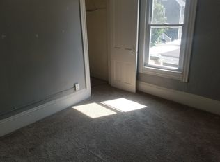 1335 W 61st St, Cleveland, OH 44102