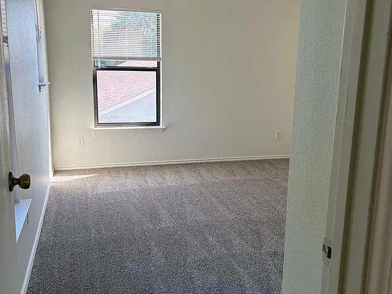 5316 Bahan Dr — Photo 12