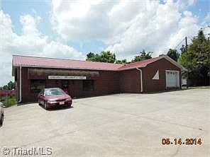 1st image of 1 Hinkle St
