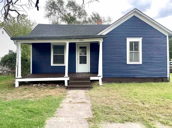 524 S Randall Ave, Moundridge, KS 67107