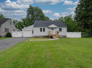 109 Lynhurst Ave, North Syracuse, NY 13212