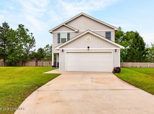 2020 Magazine St, Ocean Springs, MS 39564