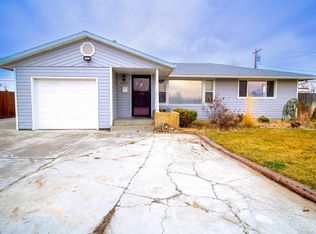2504 W Clearwater Ave, Kennewick, WA 99336