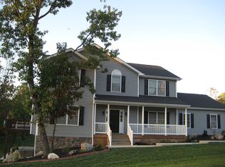 1005 Green Ridge Rd, Christiansburg, VA 24073