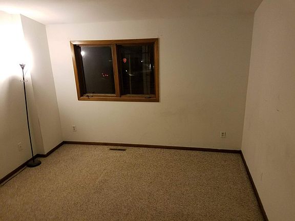 2nd image of 4163 Eastridge Dr