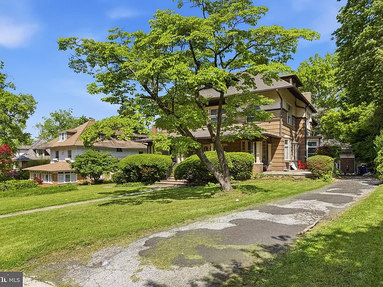 5939 Drexel Rd #CARRIAGE — Photo 19
