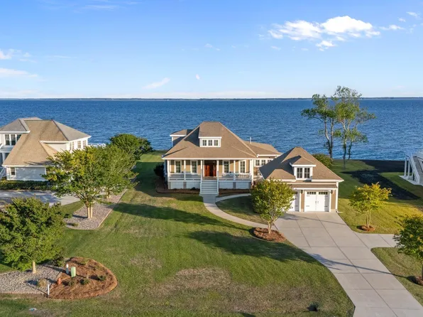 3009 Maritime Drive, Oriental, NC 28571