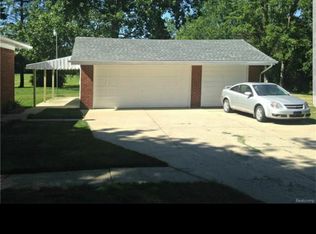 51190 Ford Rd, Canton, MI 48187