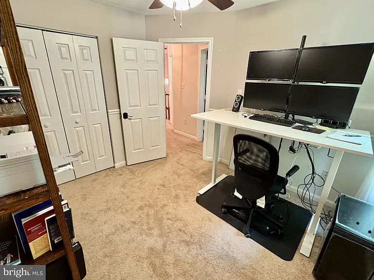 903 Wind Ridge Dr — Photo 20