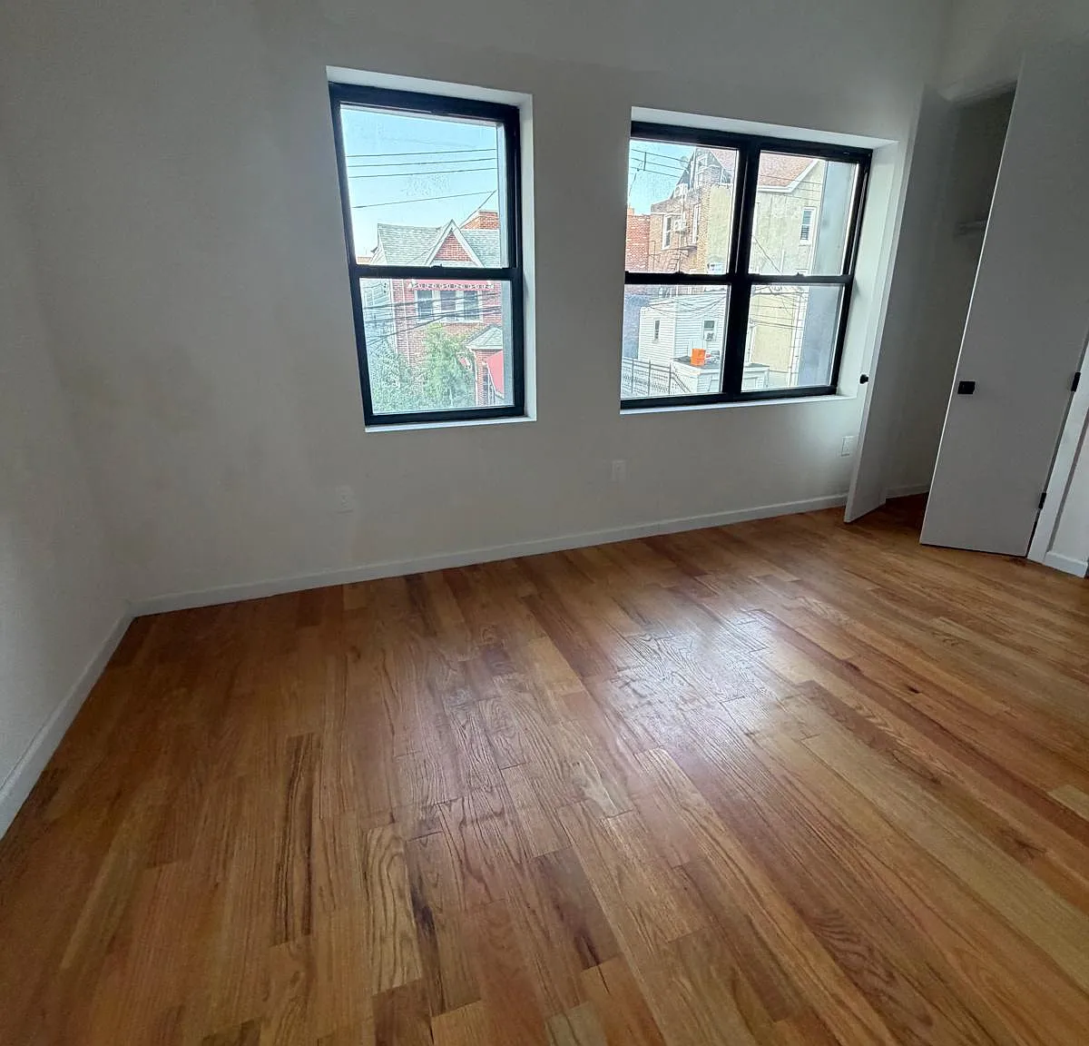 Studio, $2,495 — Photo 2