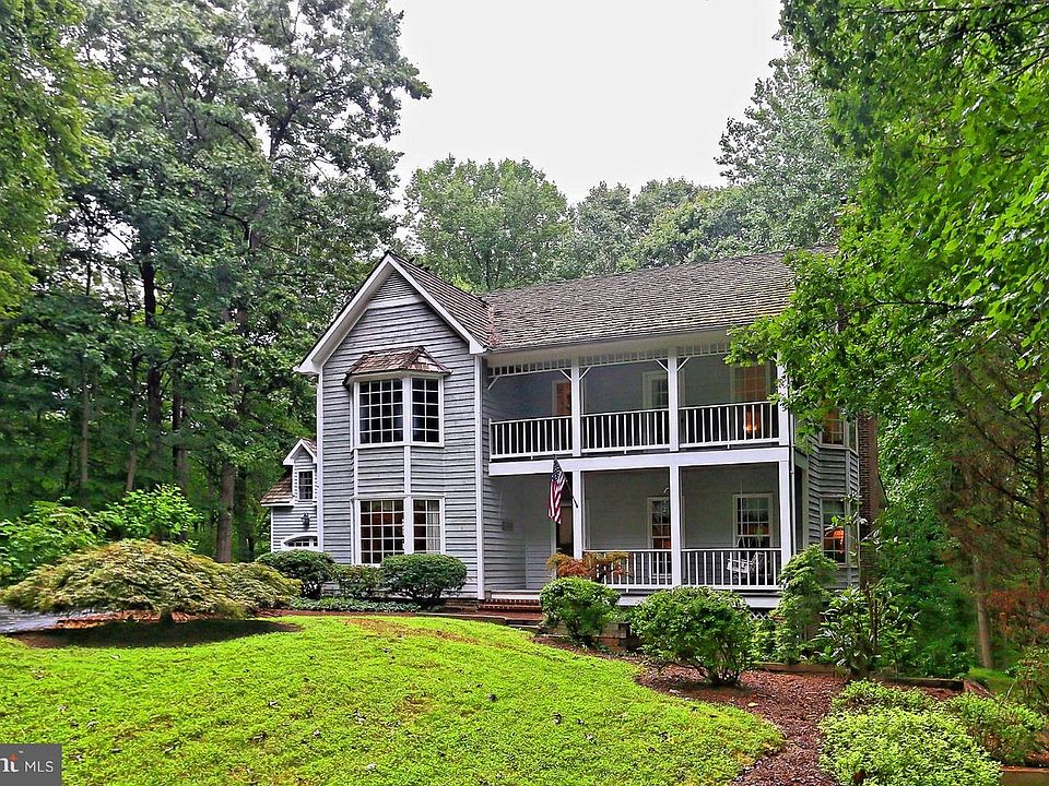 1st image of 6729 Surbiton Dr