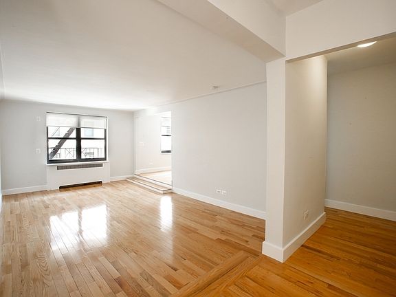 3rd image of 8 Gramercy Park S APT 5B