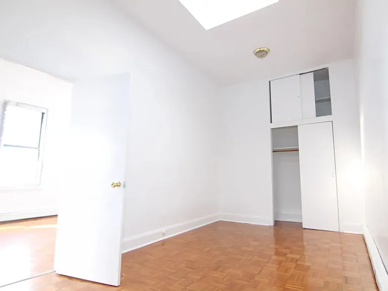 597 4th Ave #3R — Photo 15
