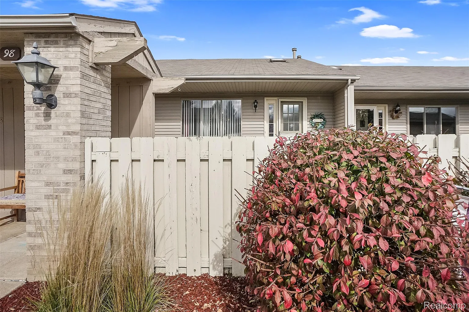 62512 Raleigh Ct Unit 4 photo 1