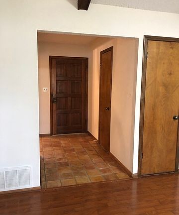 2nd image of 14022 Susancrest Dr