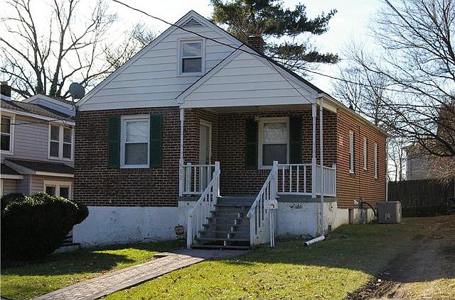 1st image of 902 Bellefonte Ave