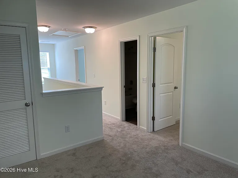 75 SW Shamrock Dr — Photo 38