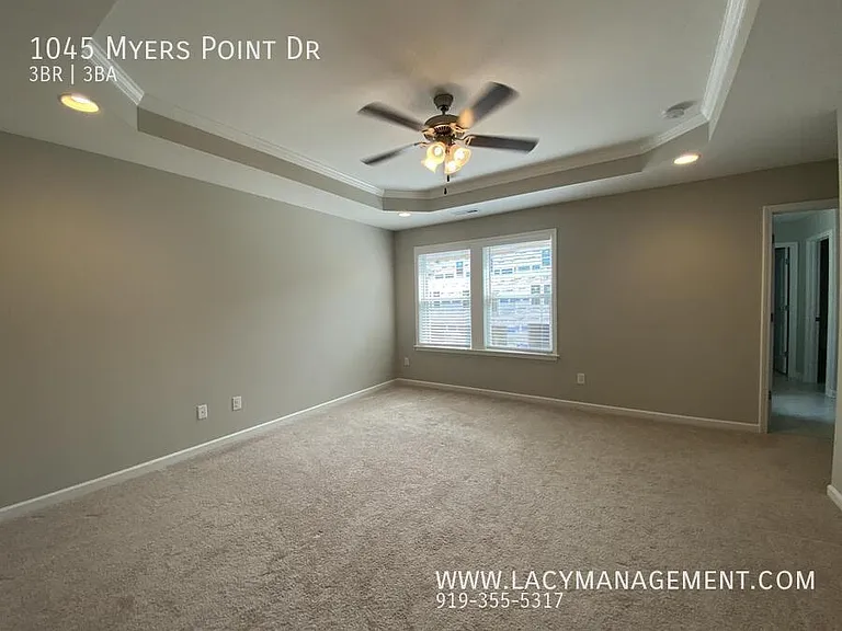 1045 Myers Point Dr — Photo 10