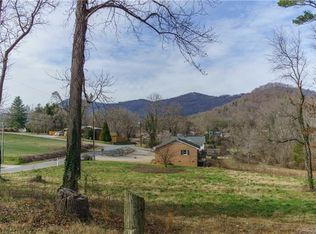 99999 Blanton St, Columbus, NC 28722