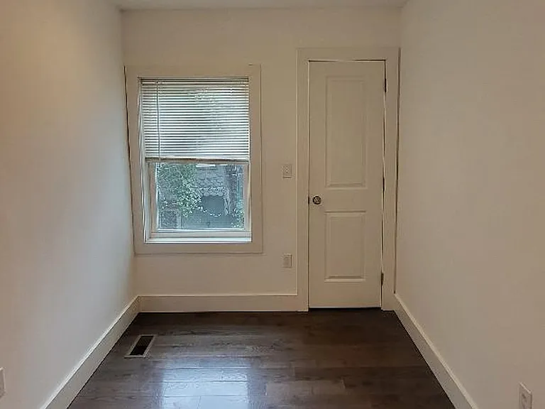 1728 N Stillman St — Photo 23