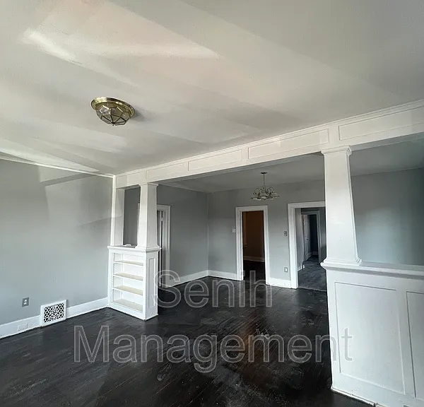 6628 W Lafayette Blvd — Photo 1