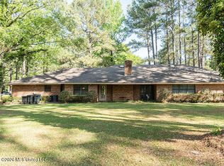 383 Heritage Pl, Jackson, MS 39212
