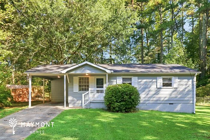 2020 Sanders Dr