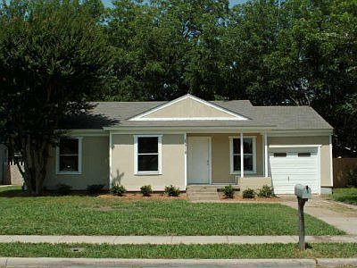 Fresh exterior paint!