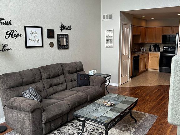2nd image of 805 Summer Hawk Dr #AA-158