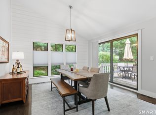 Farmington Woods, Avon, CT 06001