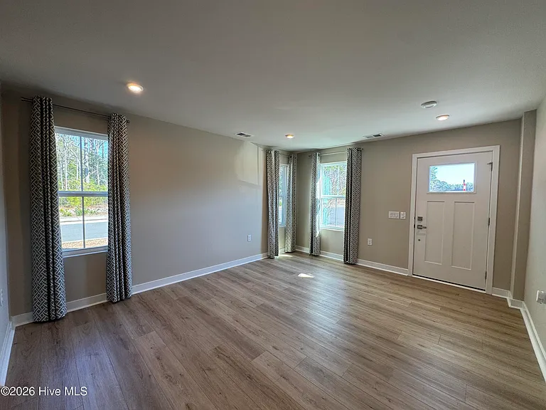 1539 Pine Log Trl NE — Photo 3