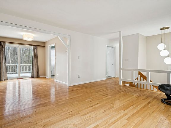 4th image of 24 Jay Drive