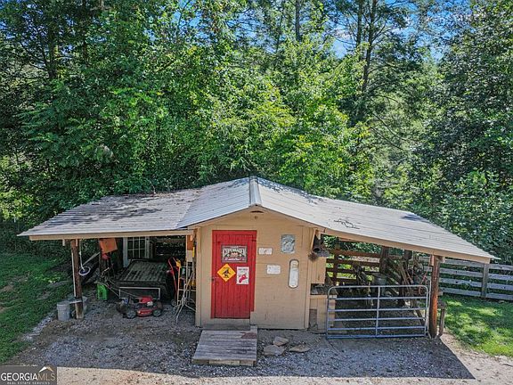 4th image of 5082 Highway 197 N
