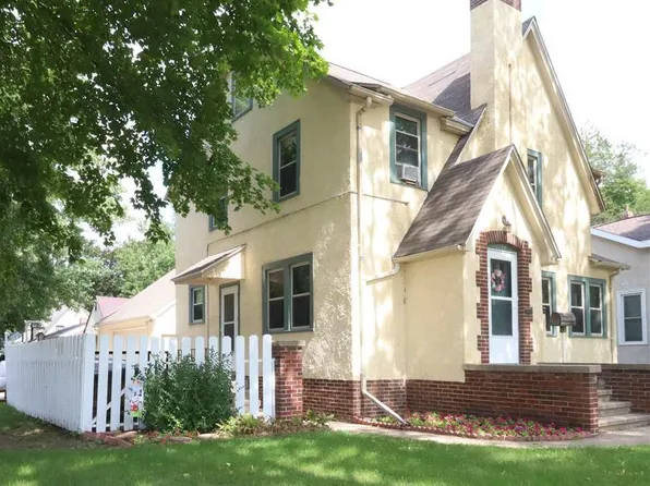 1124 Center St, New Ulm, MN 56073