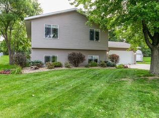 12934 Monticello Ln, Champlin, MN 55316