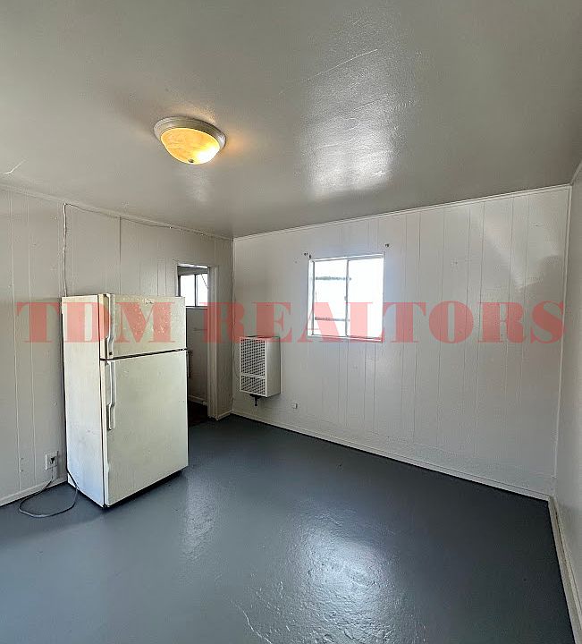 1st image of 7134 N Dort Hwy #5