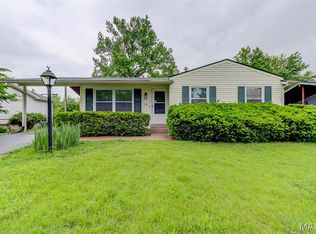 14 Woodfork Ct, Maryland Heights, MO 63043