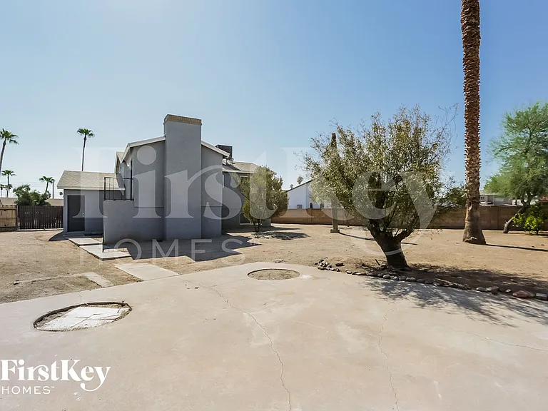 6008 S 45th Pl — Photo 17