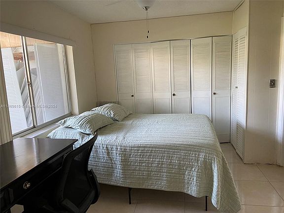 4th image of 2721 Garden Dr N APT 108