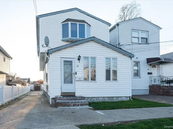 72 Oakley Avenue, Elmont, NY 11003