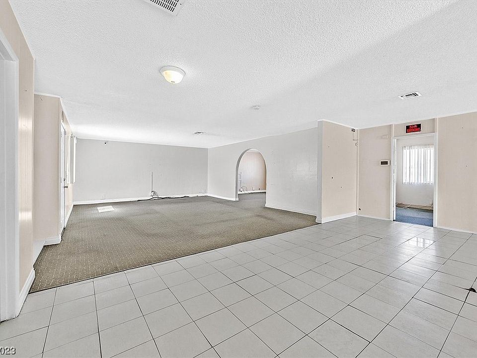 2521 Apricot Ln, Las Vegas, NV 89108 Zillow