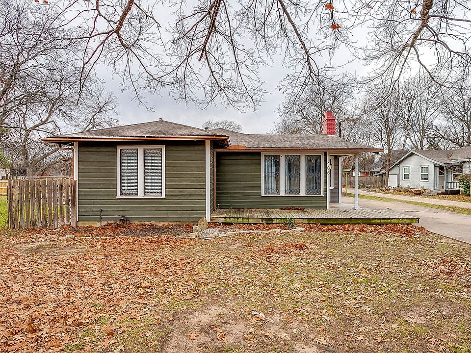 1st image of 406 Bellevue Dr