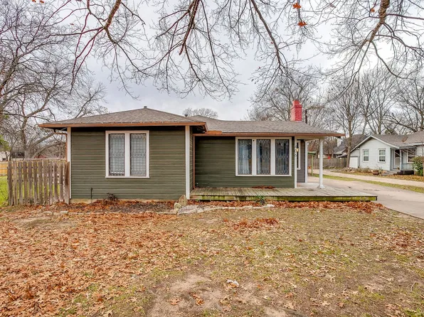 406 Bellevue Dr, Cleburne, TX 76033