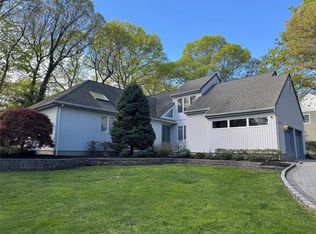 39 Jefferson Landing Cir, Pt Jefferson, NY 11777