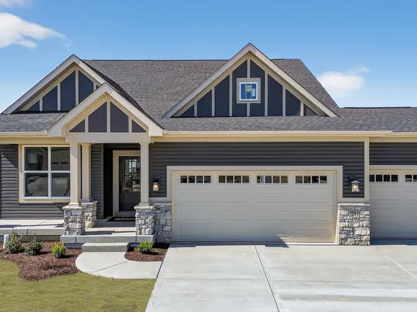 1003 Santiago Trl, Cottleville, MO 63304