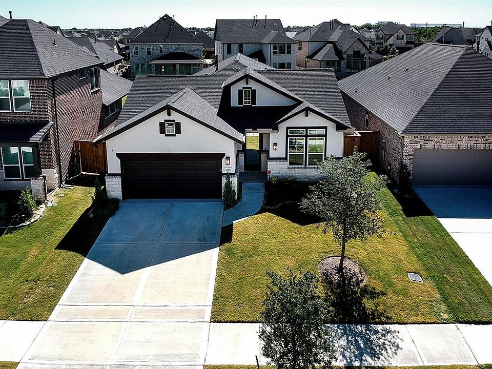 1st image of 13206 Peony Meadow Trl