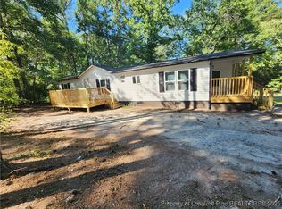 174 Lakerest Ln, Carthage, NC 28327